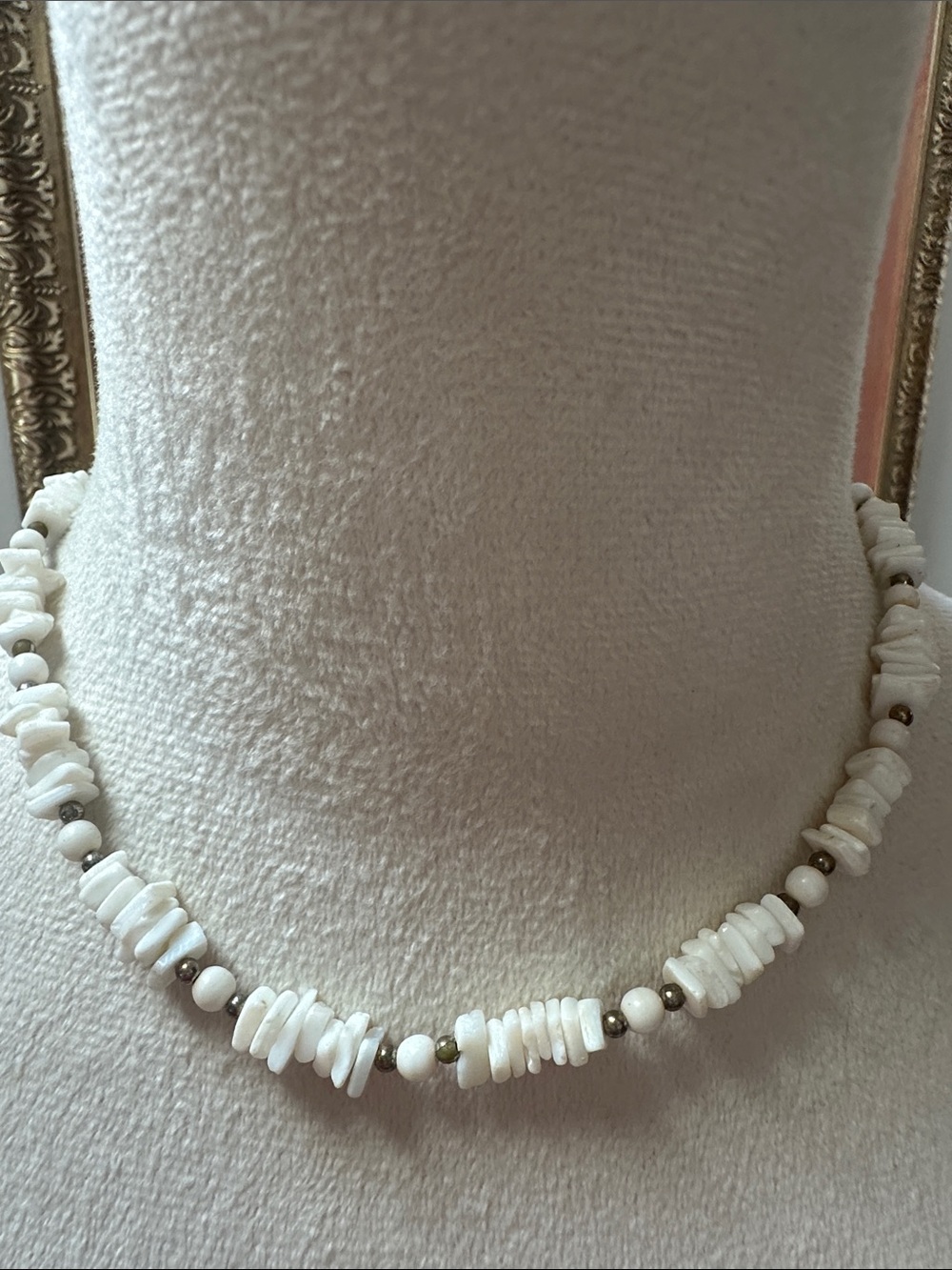 Vintage White Shell Chip & Bead Necklace